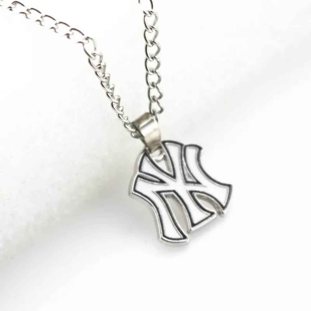 New York Yankees Pendant Necklace